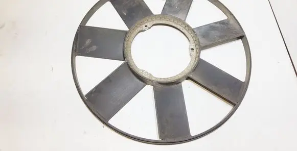 BMW 5 E39 Fan impeller 2243303