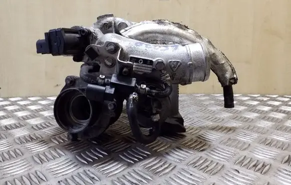 Volkswagen Eos Turbo 06F145701E 06F145710C 06F906283F