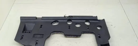 Volkswagen PASSAT B6 Dashboard lower bottom trim panel 3C1863081B P0108690 T002429511