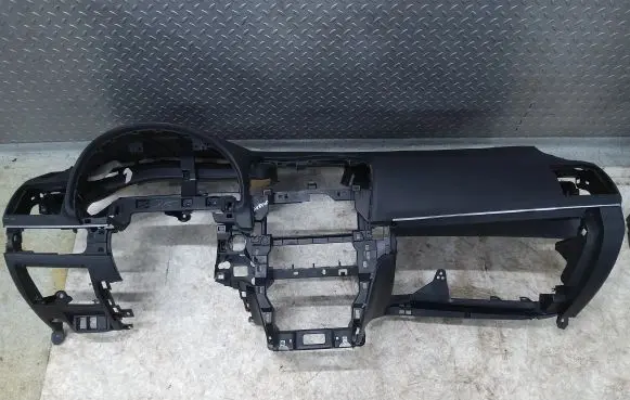Toyota Avensis T270 Dashboard 5530205052C0 5530205052 5530305030C0