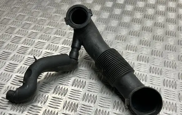 Mercedes-Benz B W245 Air intake duct part A6400900929 446483600