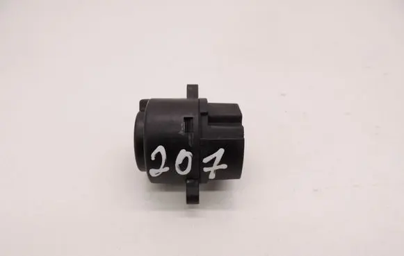 Nissan Almera N16 Ignition lock contact D207