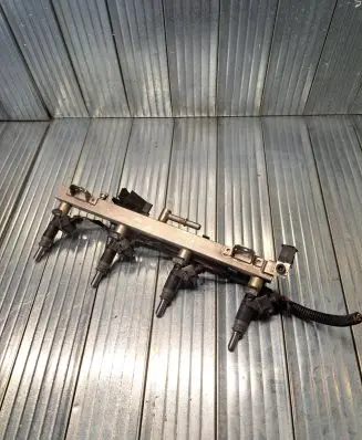 BMW 3 E90 E91 Fuel injectors set 7506158 2325A03579