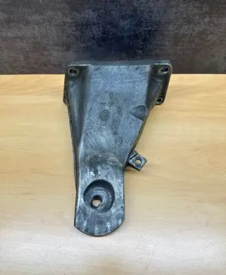 BMW 5 E60 E61 Engine mounting bracket 6761150 73681310 AC46000DF