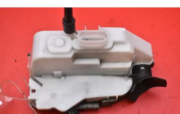 Renault Laguna II Front door lock 000661