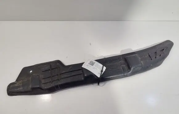 Skoda Superb B6 (3T) Fender end trim 3T0821111