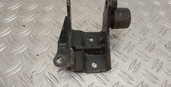 Toyota Corolla Verso AR10 Gearbox mounting bracket