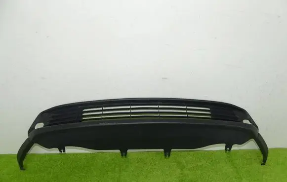 Toyota Yaris Front bumper 52129-0D080