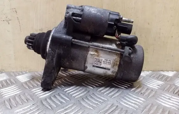 Volkswagen PASSAT B8 Starter motor 02Z911024B 4380000230