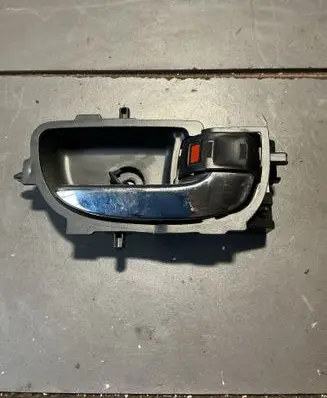 Toyota Aygo AB40 Front door interior handle 92057A2 692050D201 89915A2