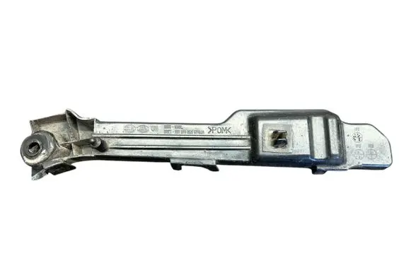 KIA Carens II Front bumper mounting bracket 865131D000