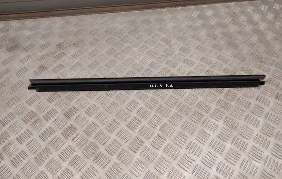 Mercedes-Benz S W222 Rubber seal front door window/glass A2227250265