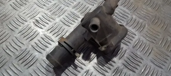 Volkswagen Golf IV Engine coolant pipe/hose 06A121133D