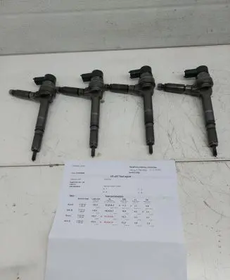 Opel Astra H Fuel injectors set 0445110