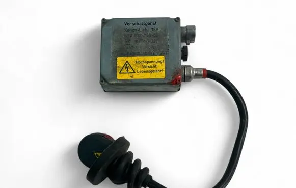 Opel Omega B1 Xenon control unit/module 90565932