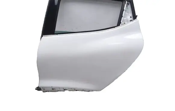 Renault Clio IV Rear door 