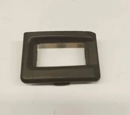 Mercedes-Benz S W126 Rear door window switch trim 1267660391