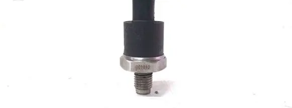 Renault Scenic II - Grand scenic II Fuel pressure sensor 0281002405