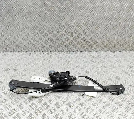 Audi Q3 F3 Rear window lifting mechanism without motor 83A839462 0130822712