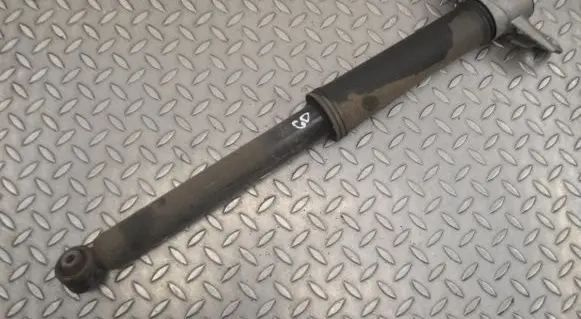 Volvo XC40 Rear shock absorber/damper 32221649