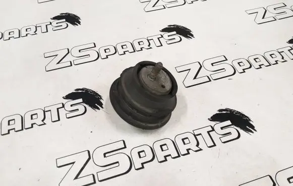 BMW 5 E39 Engine mount bracket 6754508