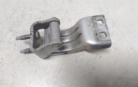Volkswagen PASSAT B6 Tailgate/trunk/boot hinge 3C9827301D