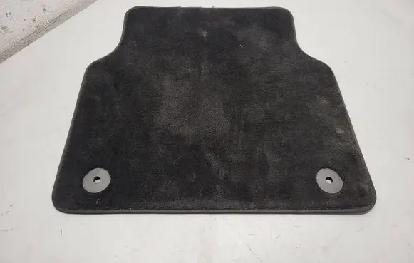 Audi A8 S8 D4 4H Rear floor mat 4H1863011E 4H0863731G