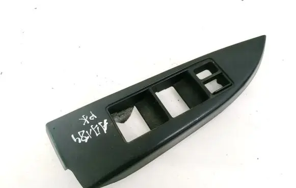 Subaru Legacy Electric window control switch 94263AJ030
