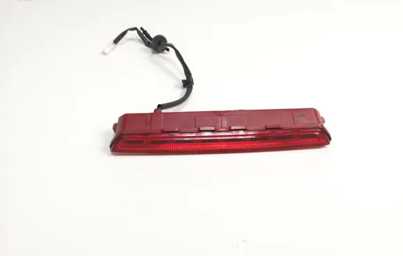 KIA Sportage Third/center stoplight