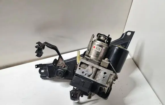Toyota Prius (XW20) ABS Pump MK241036 4451047050