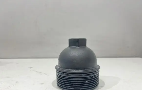 BMW 3 E90 E91 Oil filter cover 