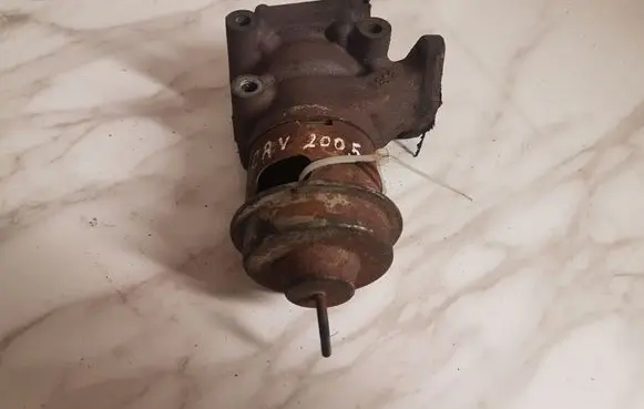 Honda CR-V EGR valve