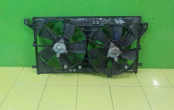 Mazda 3 II Fan set Z66815025