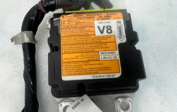 Nissan Juke I F15 Airbag control unit/module 98820BV80A