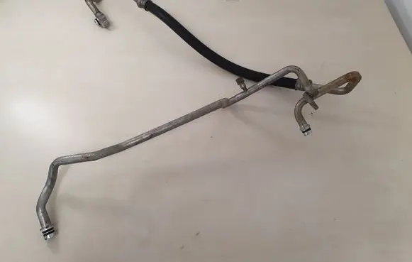 Subaru B9 Tribeca Air conditioning (A/C) pipe/hose