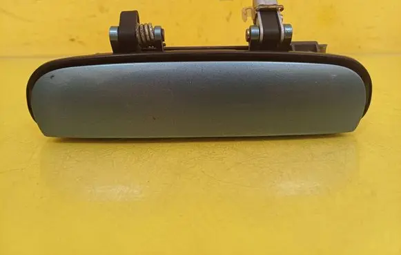Audi A6 S6 C5 4B Front door exterior handle 4B1837885