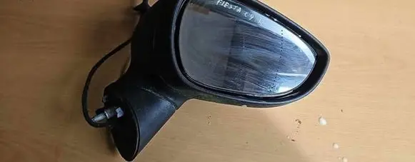 Ford Fiesta Front door electric wing mirror E8024704 E0310016