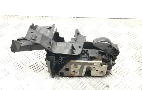 Ford Focus Front door lock BM5AA21812AE 921754104