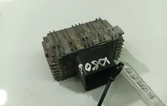 Opel Vectra C Glow plug pre-heat relay 09132691
