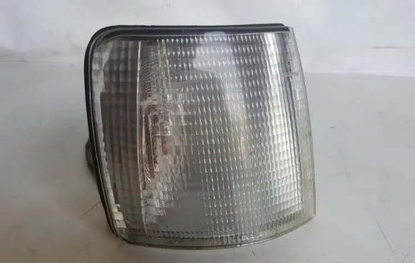 Volkswagen PASSAT B3 Front indicator light