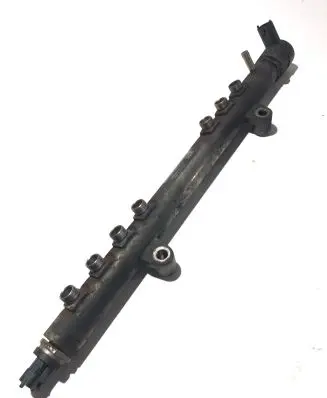 Fuel main line pipe