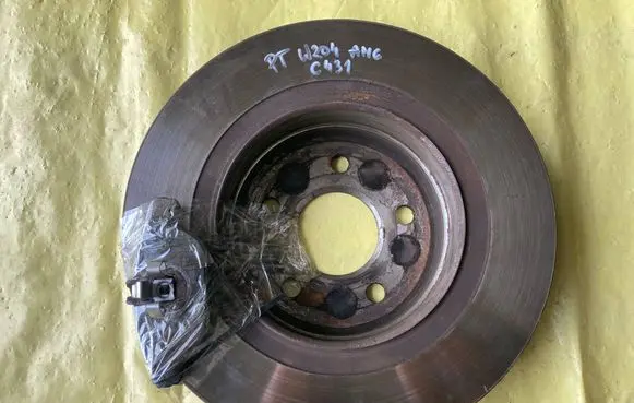 Mercedes-Benz C AMG W204 Brake discs and calipers set 14HTH8 D70056