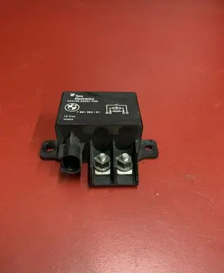 Coolant fan relay