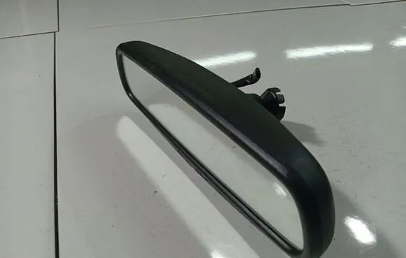 Toyota Avensis T250 Rear view mirror (interior)