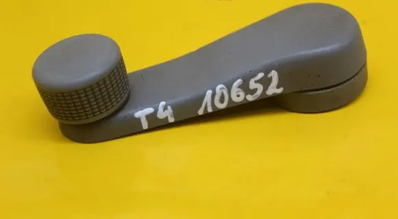 Volkswagen Transporter - Caravelle T4 Front door window winding handle 1H0837581D