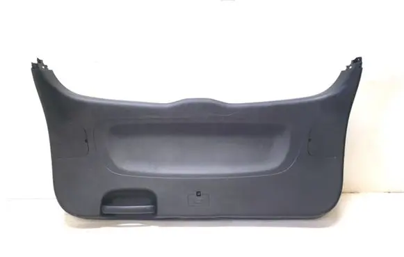 KIA Sorento Tailgate trim 