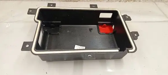 Maserati Grecale Battery bracket 670158146