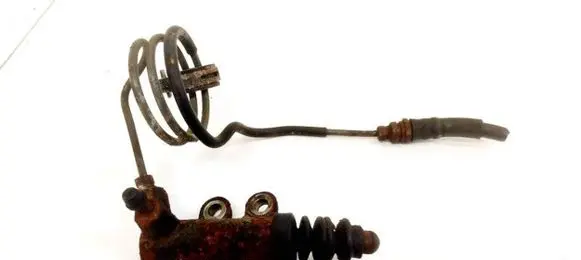 Mazda 6 Clutch master cylinder