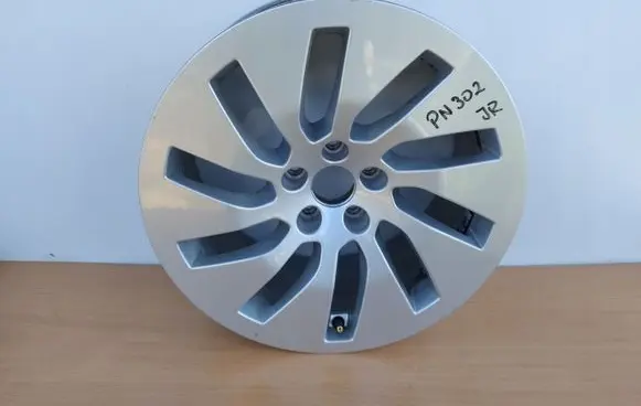 Audi A7 S7 4K8 R18 alloy rim 4K8601025AB