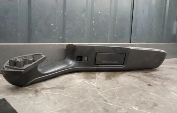 Audi A6 S6 C6 4F Rear seat armrest 4f0868394
